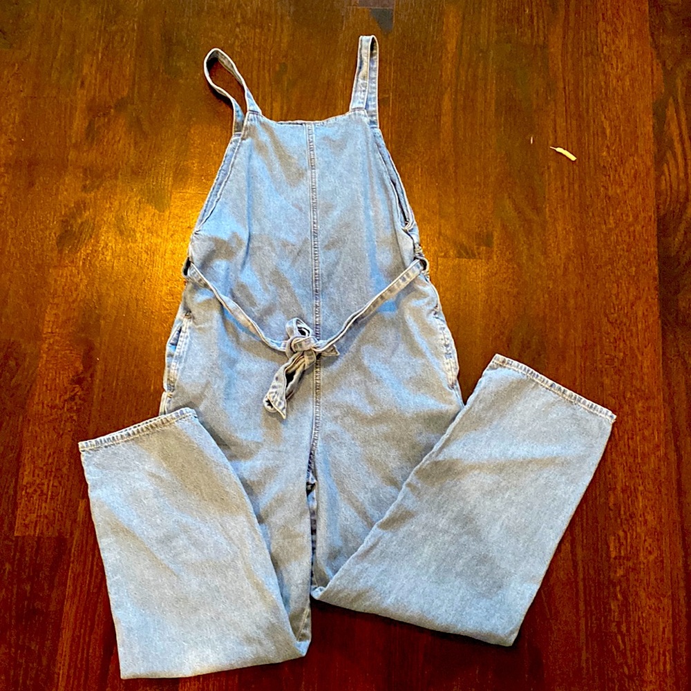 Jean overalls from pull and bear XS